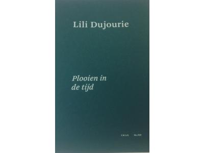 Lili Dujouurie_plooien in de tijd