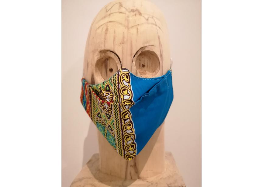artisanaal mondmasker koningsblauw met print